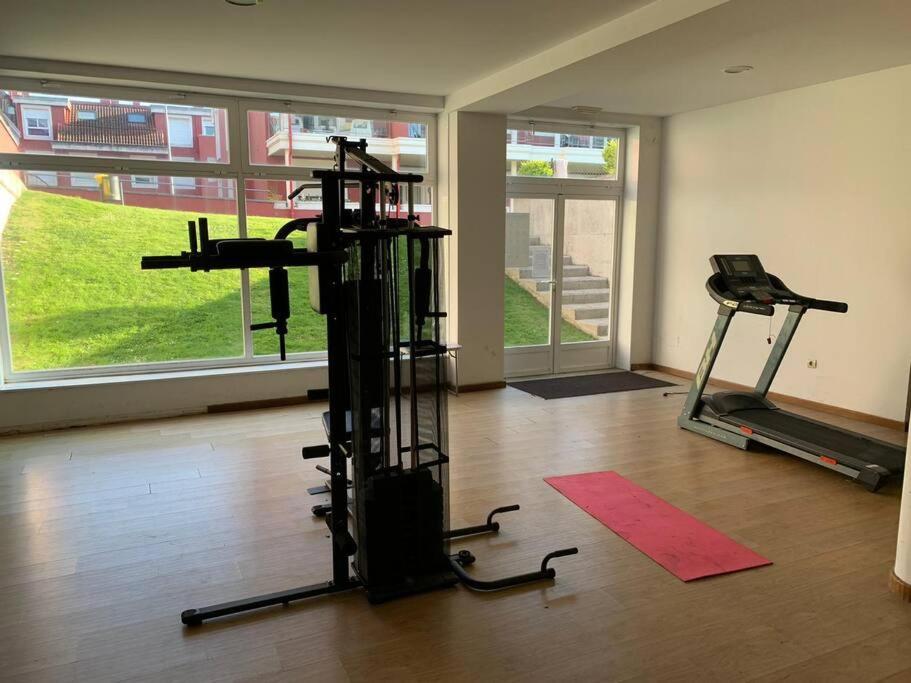 Atico Con Terraza, Piscina Y Gimnasio Appartement Vilagarcia de Arousa Buitenkant foto